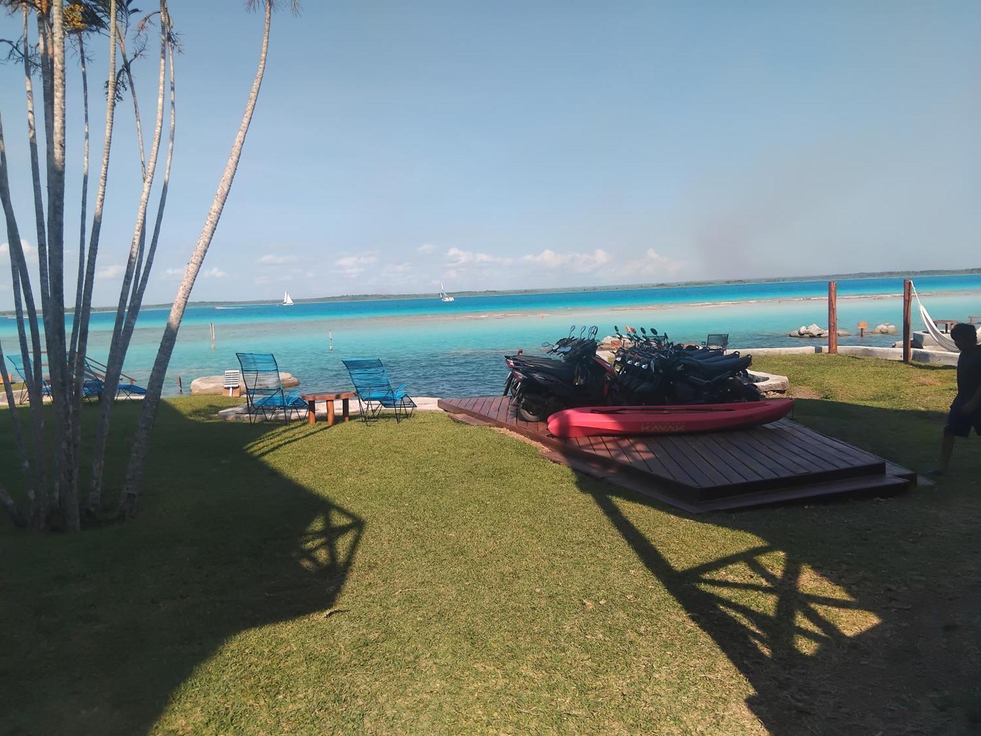 Blue Caribe Bacalar Front Lagoon מראה חיצוני תמונה
